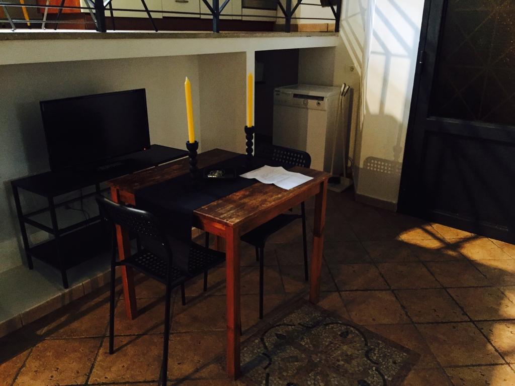 Home2Rome - Trastevere Room photo